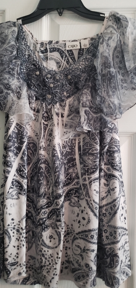 Black and white blouse